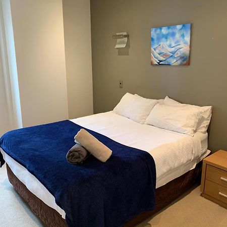 Outstanding Central Lambton Quay Apartment Веллингтон Экстерьер фото